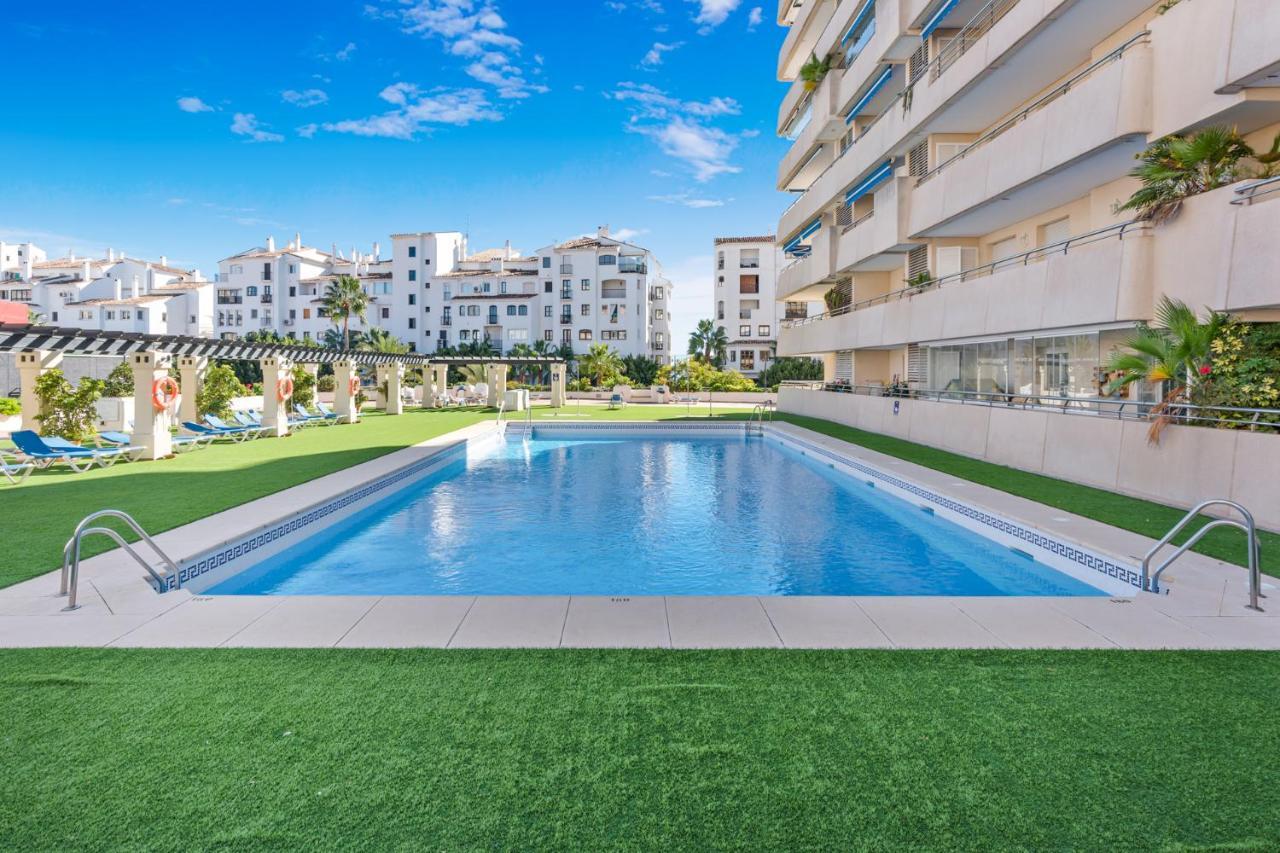 3 Bedroom Apartment In Top Location Marbella Kültér fotó
