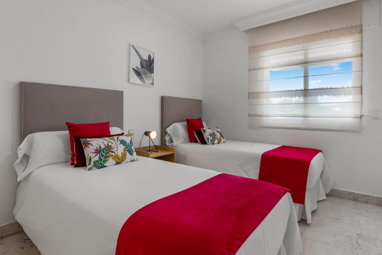 3 Bedroom Apartment In Top Location Marbella Kültér fotó
